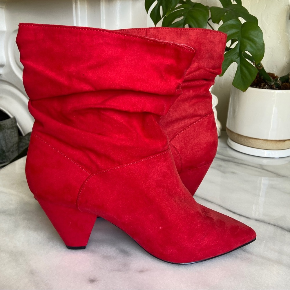 VINTAGE • Red Heel Ankle Boots Pixie Pointed Toe Booties 80s Punk Pirate 7.5 / 8